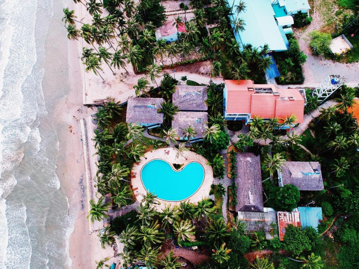 Little Paris Resort Phan Thiet Exterior foto