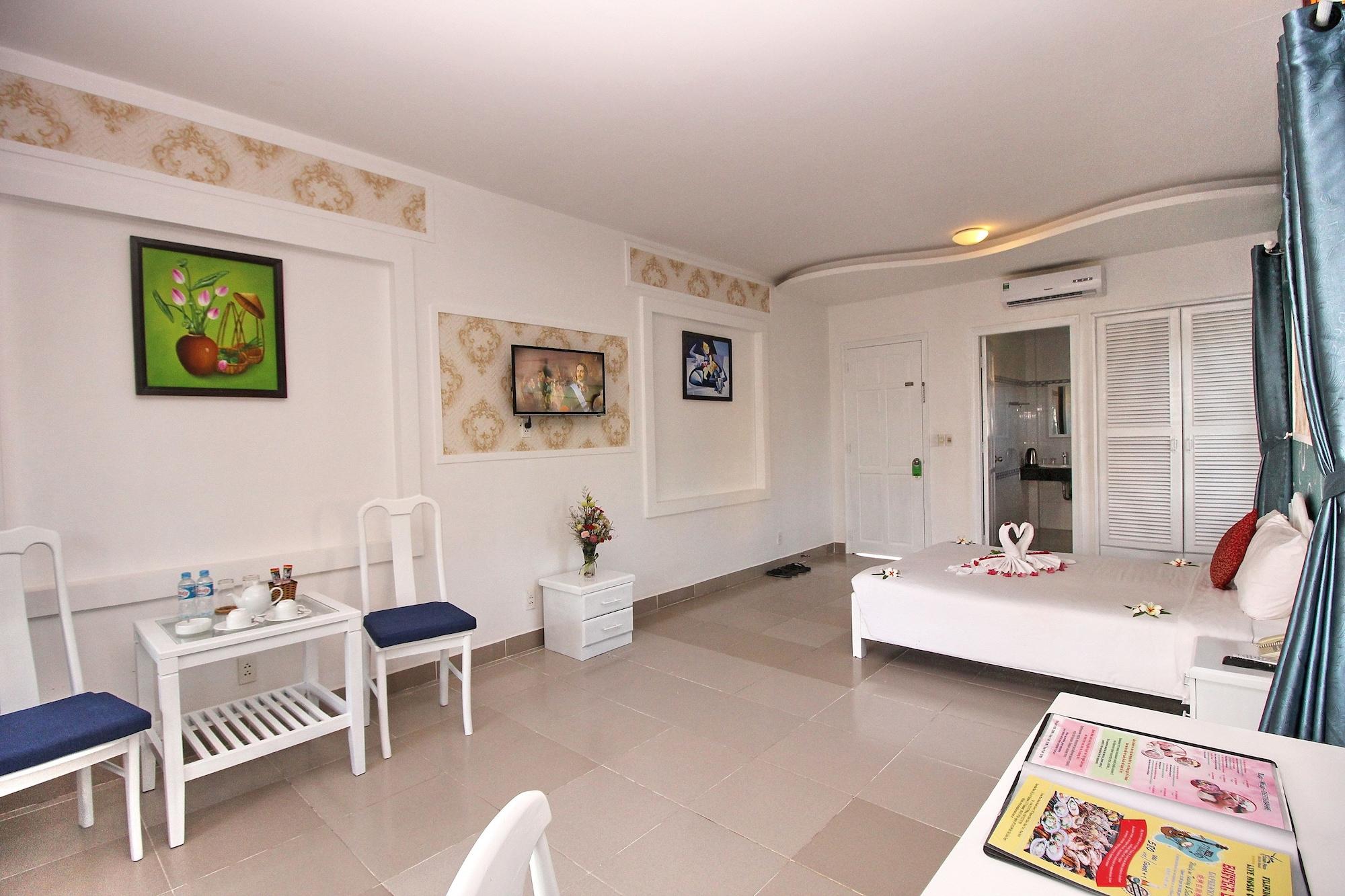 Little Paris Resort Phan Thiet Exterior foto